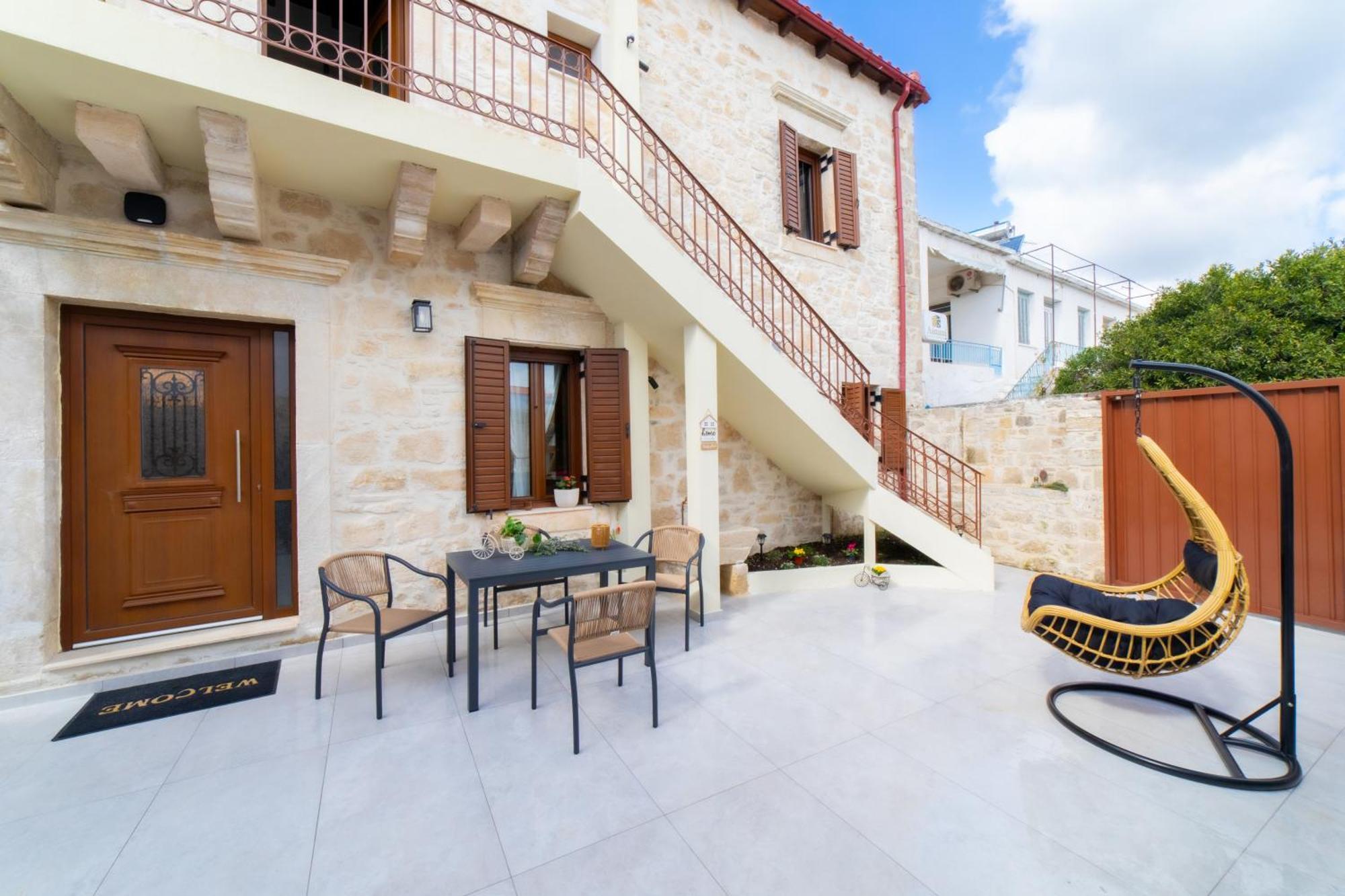 Asmani Apartment Kato Asites ภายนอก รูปภาพ